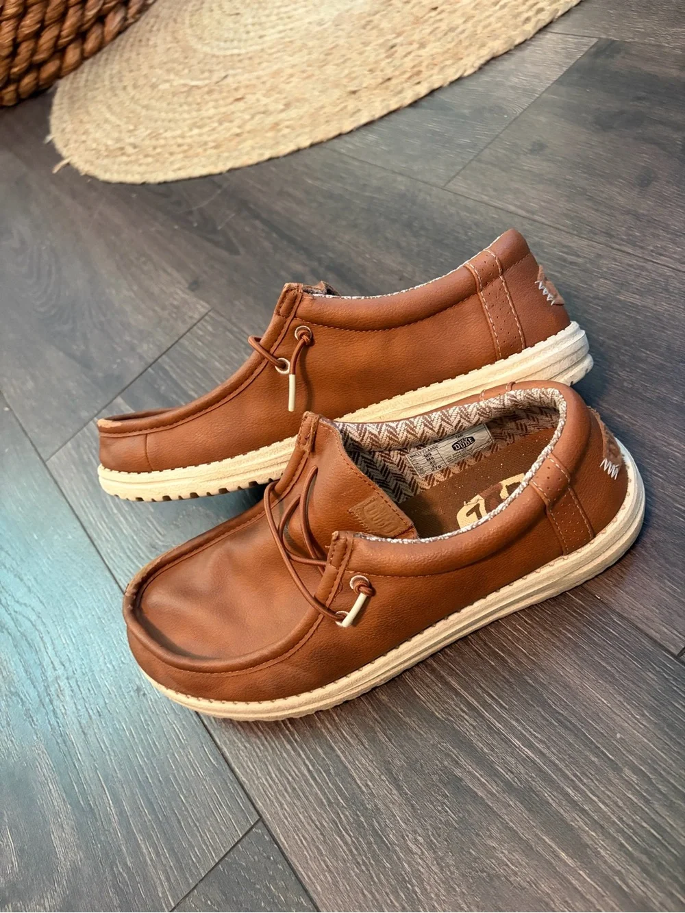 Hey Dude soft leather